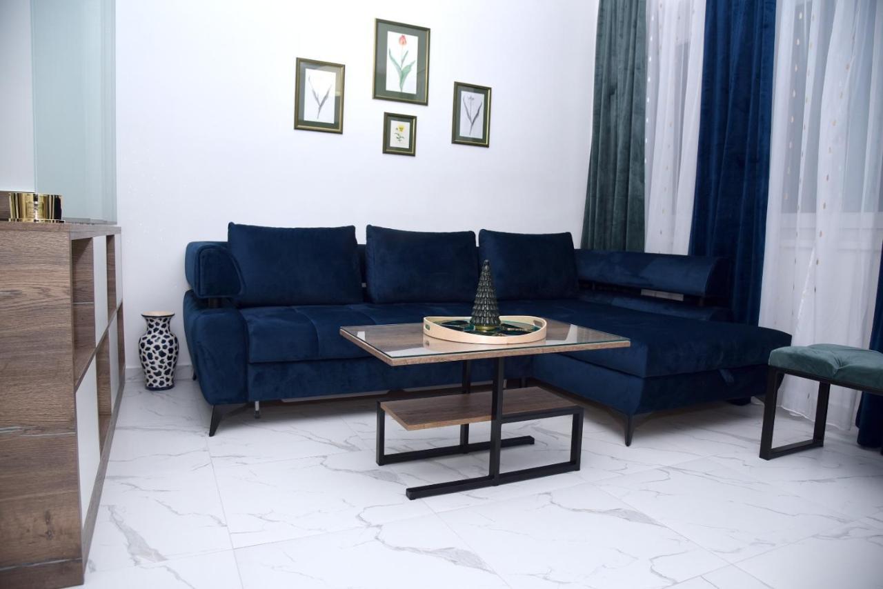 La Luna Premium Deluxe Apartment With Free Jacuzzi, Bikes & Covered Parking Nasice Экстерьер фото
