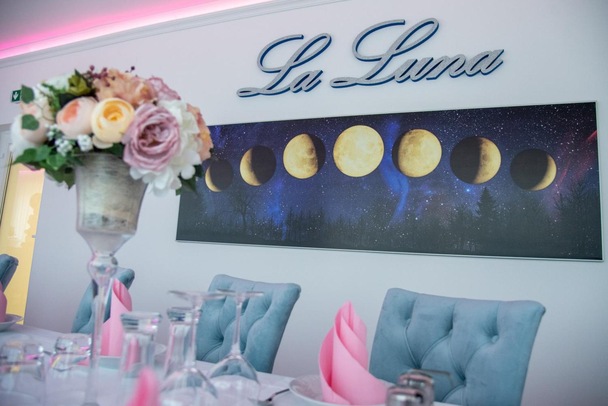 La Luna Premium Deluxe Apartment With Free Jacuzzi, Bikes & Covered Parking Nasice Экстерьер фото